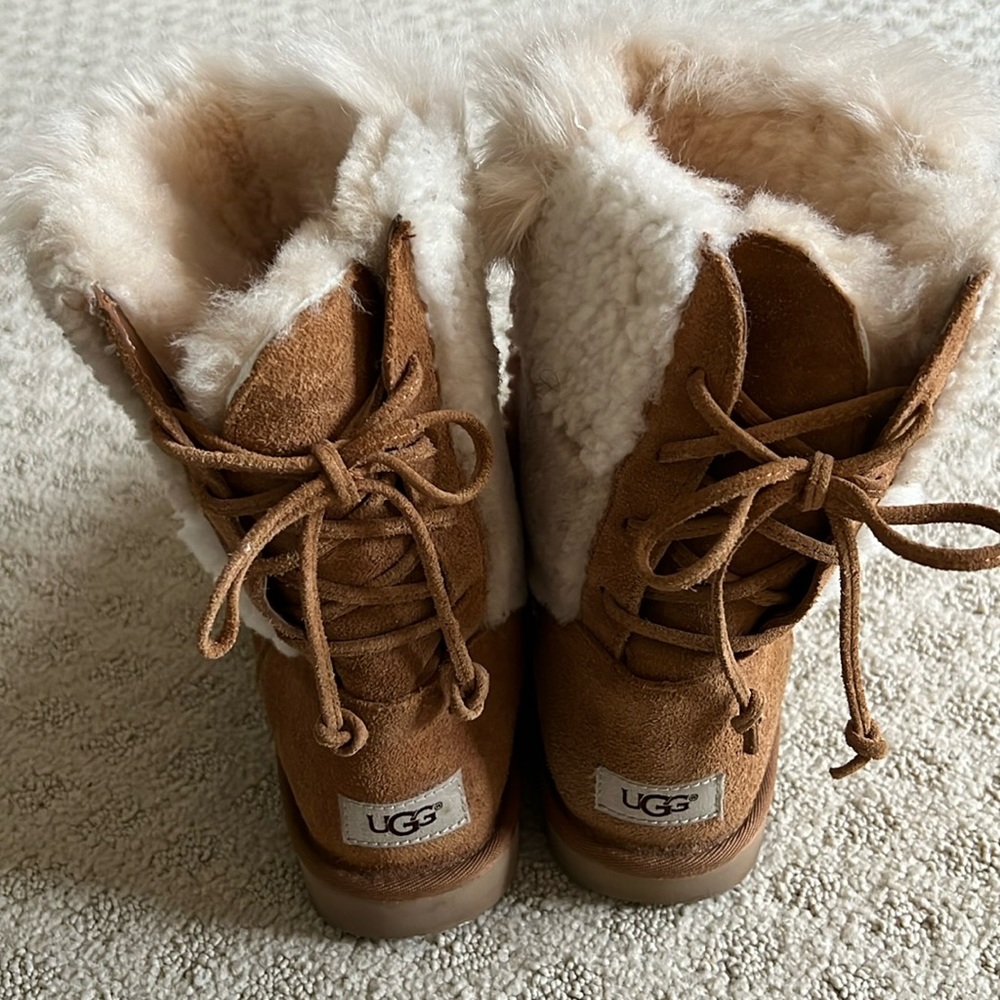 Ugg Women’s Size 9 Patchwork Chestnut Fluff - image 3